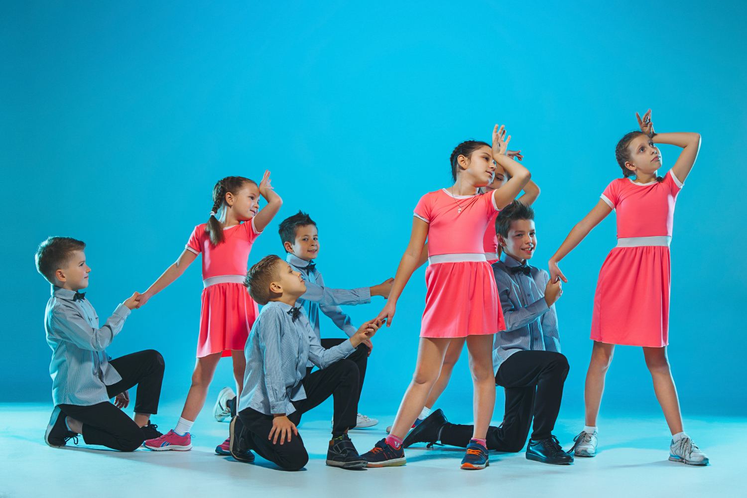 Dance shows and competitions for children from Nylvoo